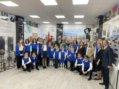 Открытие музейной экспозиции «Дети мира - о воне и мире»