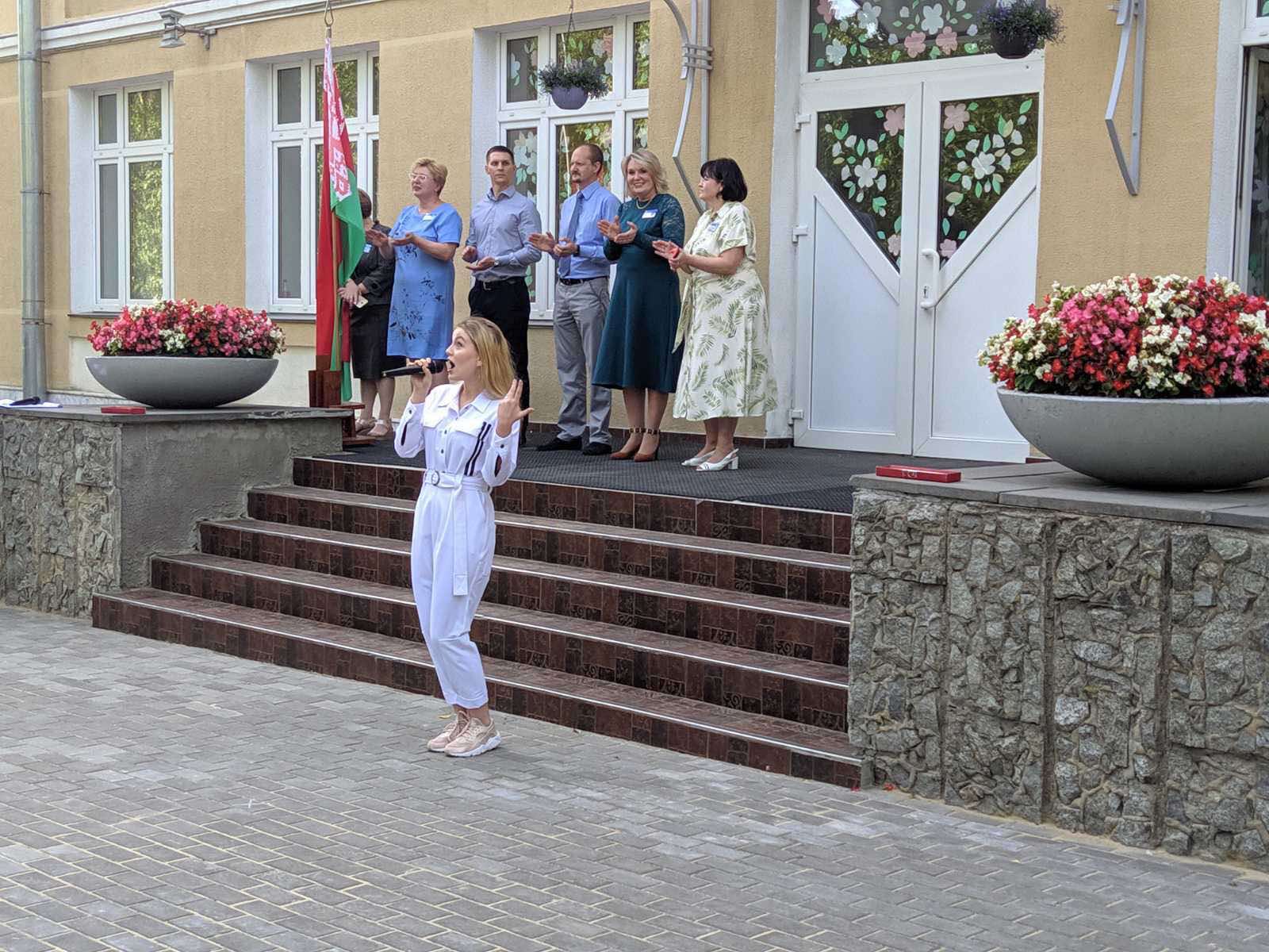 IMG f36966ca37e1d7d15e00b201f781a507 V