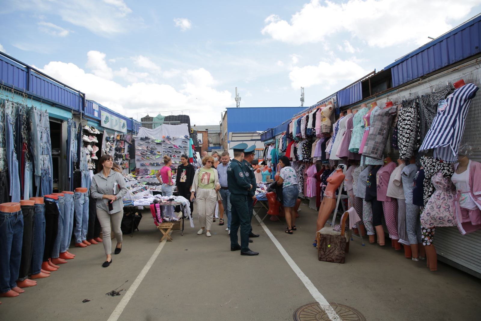 IMG ce046c97e45b42dcef7fc9c858c9b9d7 V