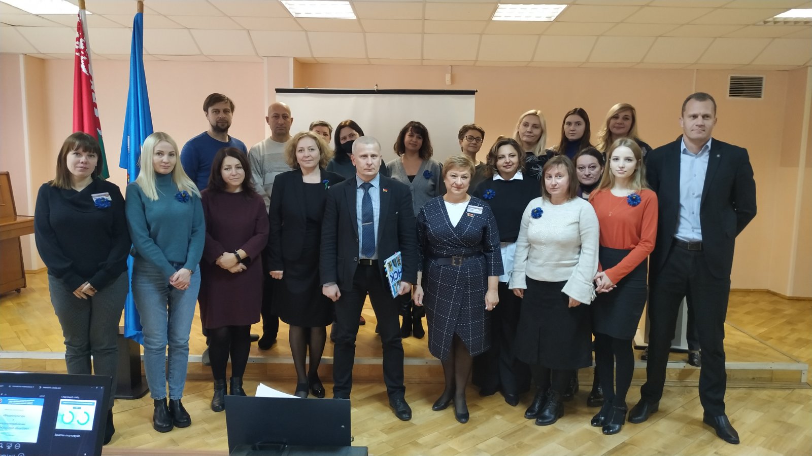 IMG fc75bd7a70f4f50b008aebba55625641 V