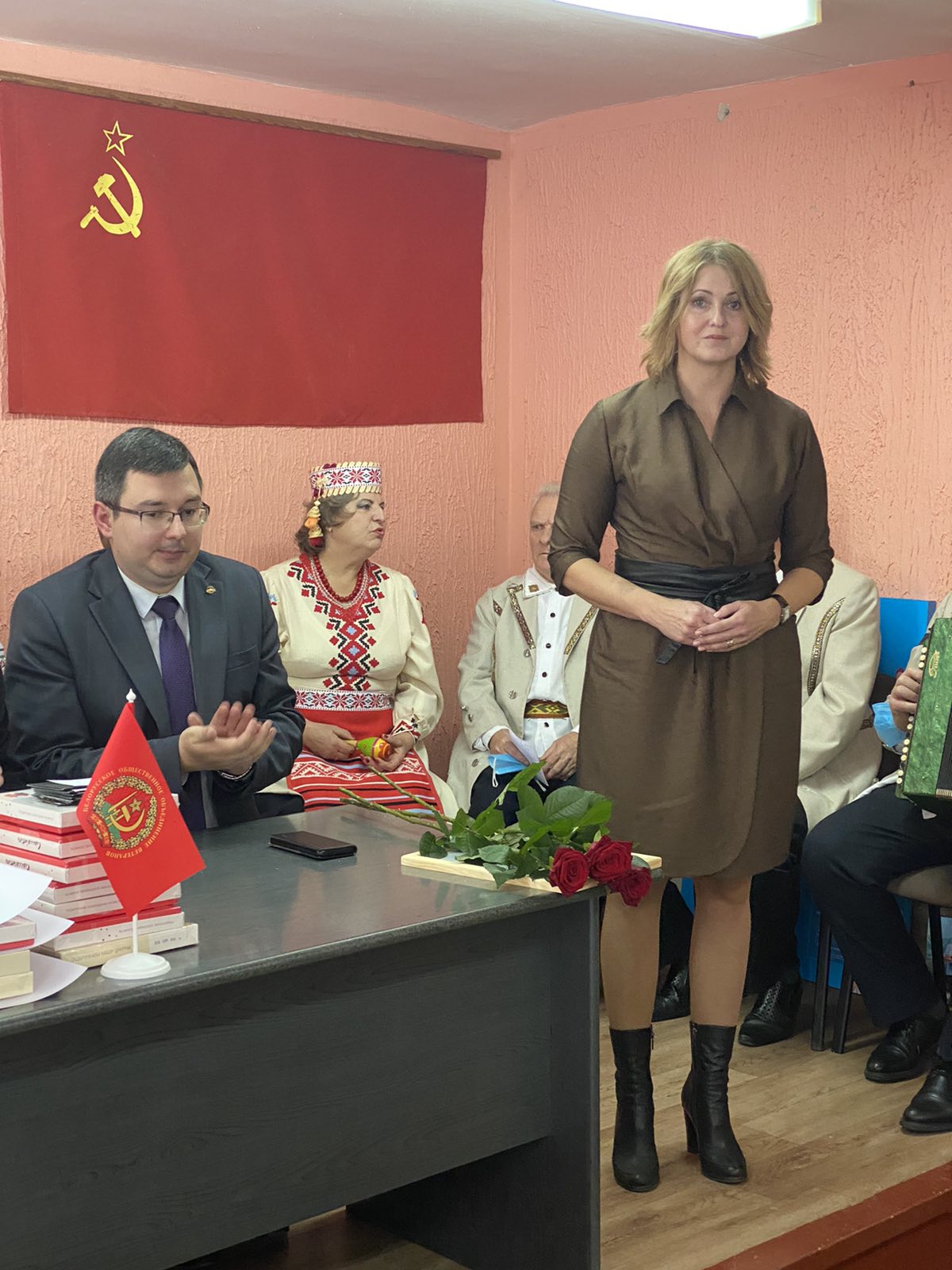 IMG 10d38aeec41a786e139c4add8e716c58 V