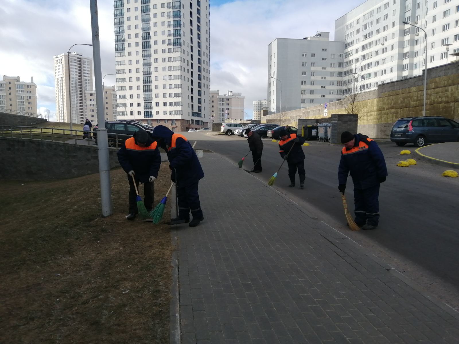 IMG f81298851456c912c5460d44610d2c89 V