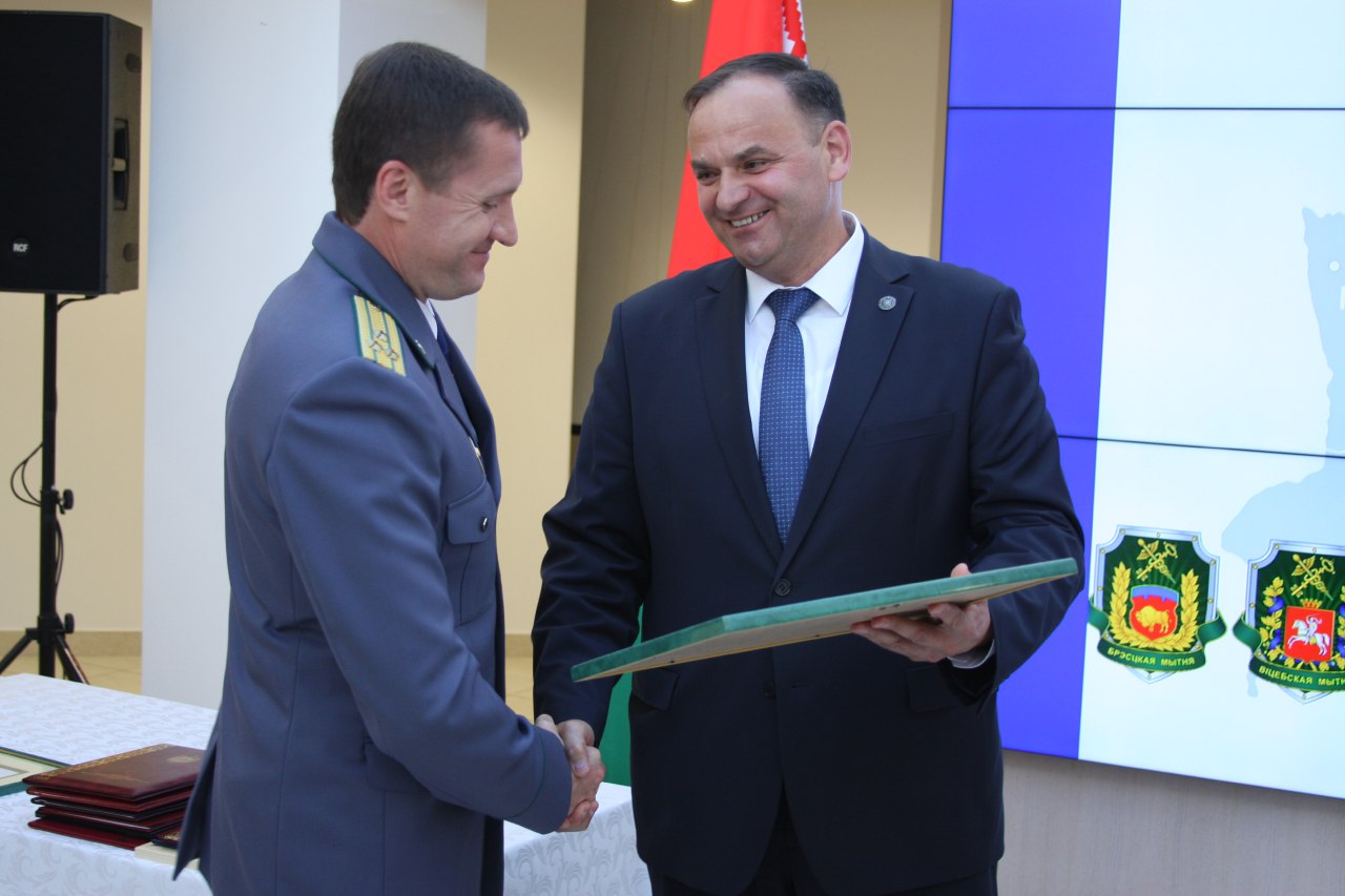 f9505f7d a19e 4ecf adf2 b1dfe8a3b178