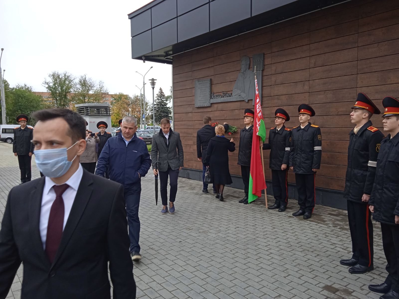 IMG a84942a69ad5bd165739f8666956536a V