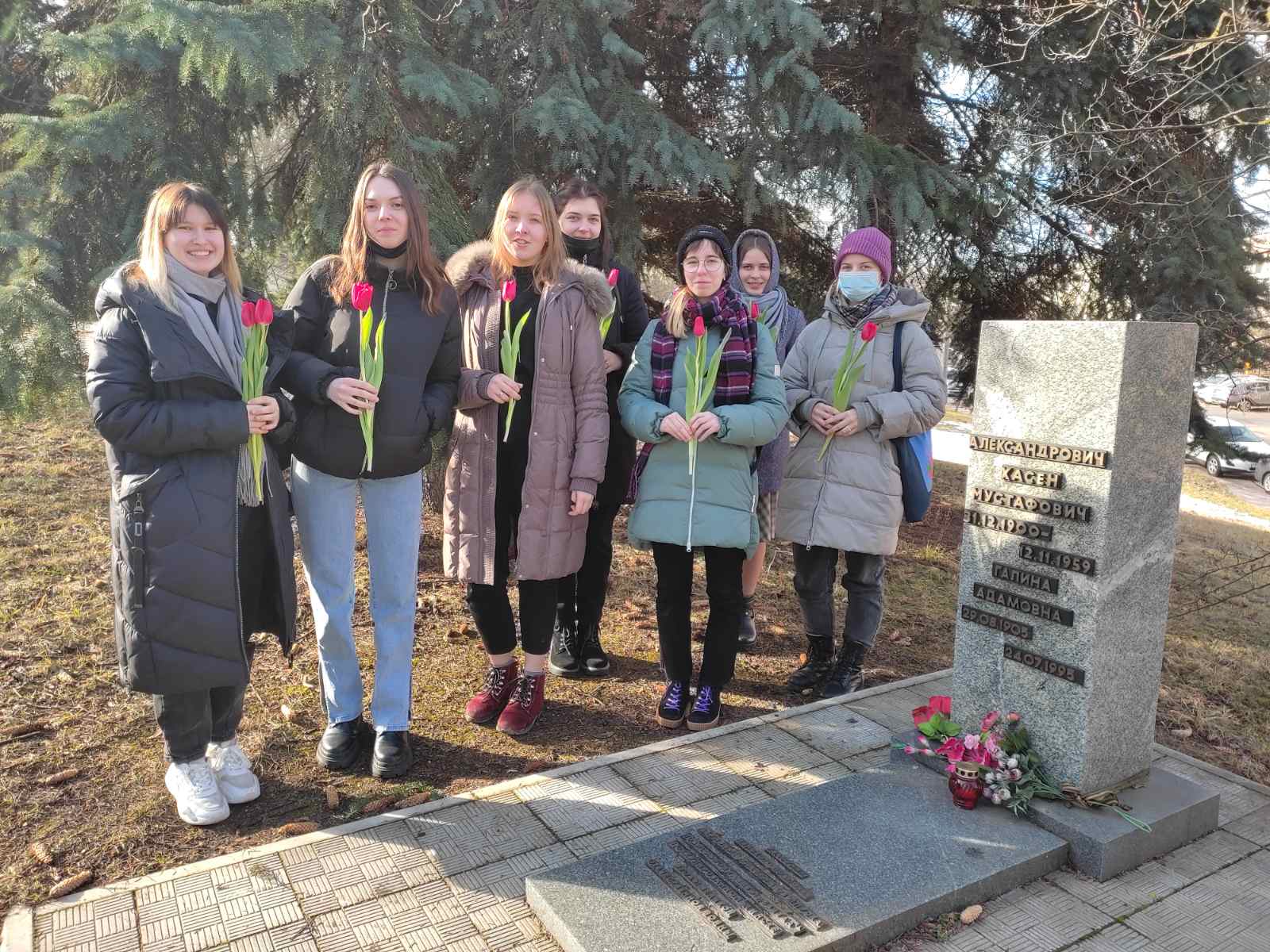 IMG ef6b815ec6981abff65192624f768448 V