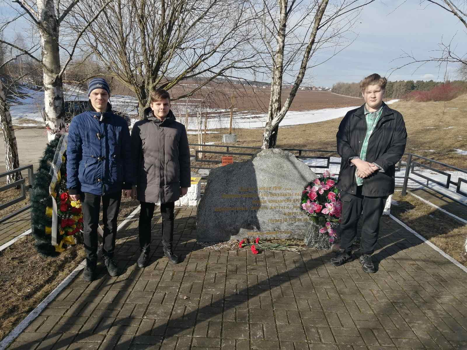 IMG ef6b815ec6981abff65192624f768448 V